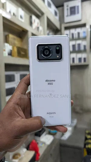 Sharp Aquos R6 128 GB White