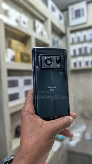 Sharp Aquos R6 128 GB Black