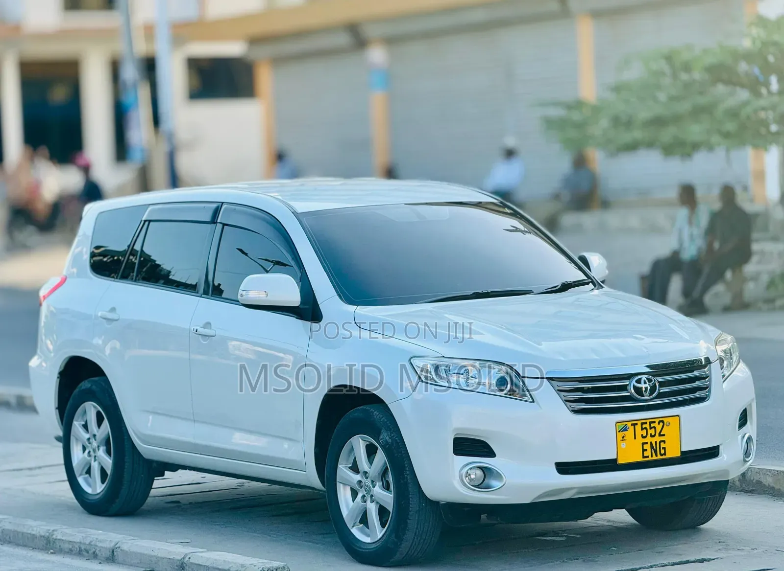 Toyota Vanguard 2009 White