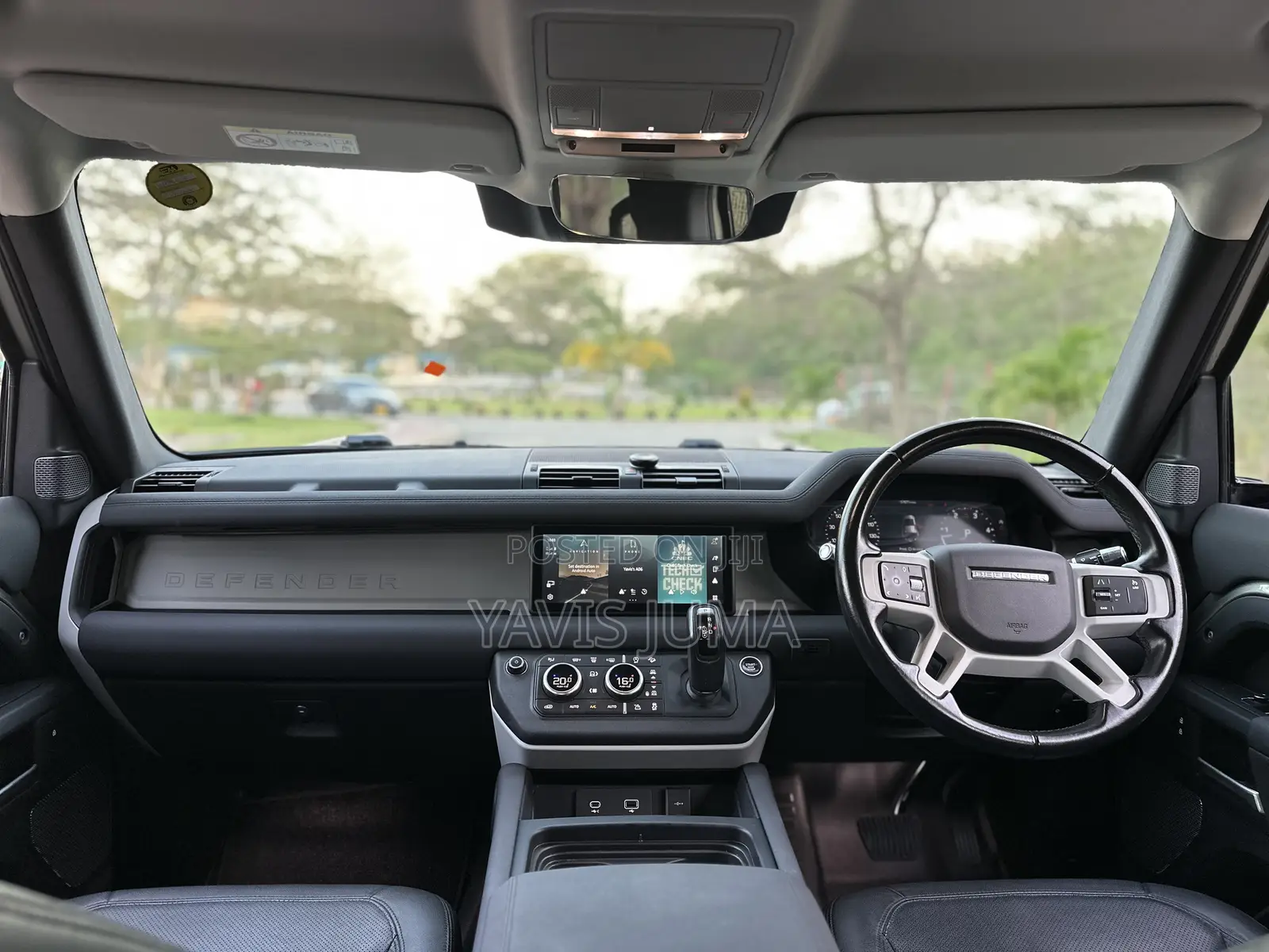 Land Rover Defender 2022 Green