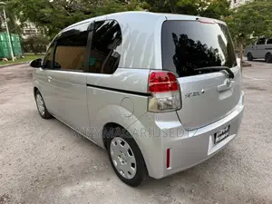 Toyota Spade 2014 Teal