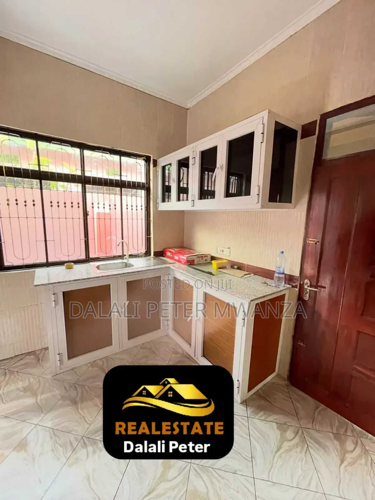 3bdrm House in Airport Road, Ilemela for rent