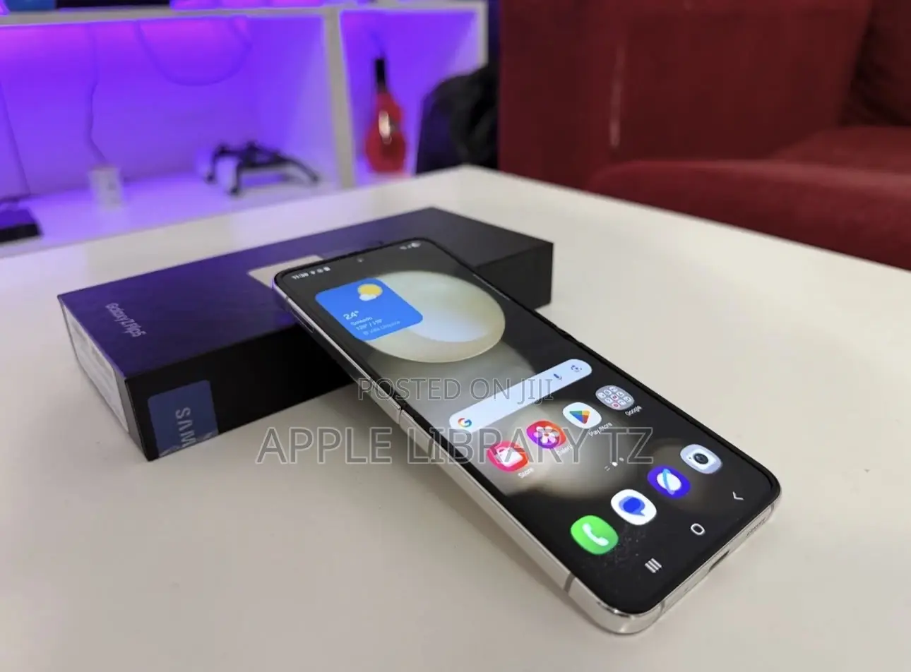 New Samsung Galaxy Z Flip5 256 GB