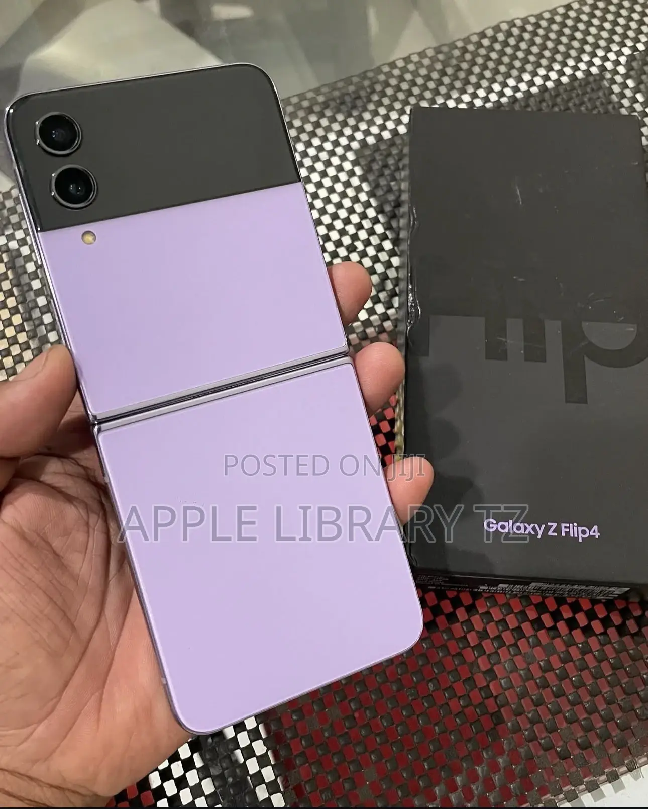 New Samsung Galaxy Z Flip4 512 GB Purple