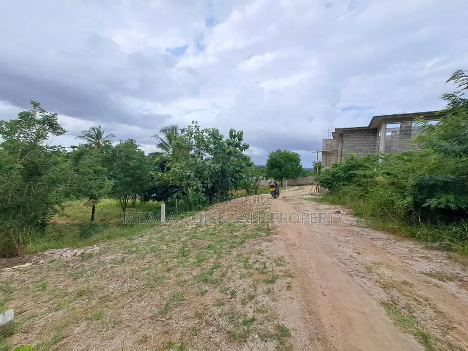 Plot Area SQM 1300 for Sale at Kinyerezi Songas