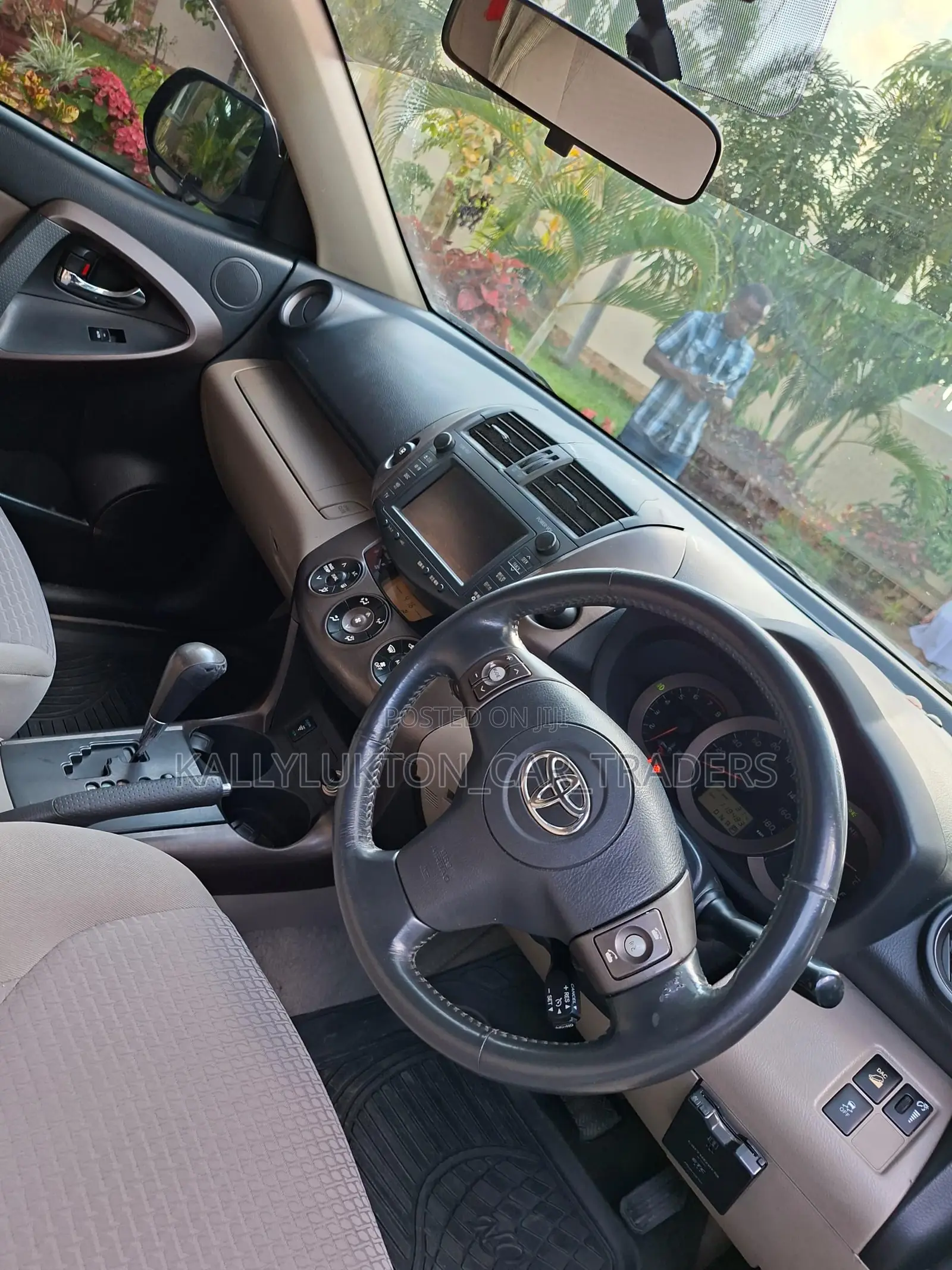 Toyota Vanguard 2010 Black