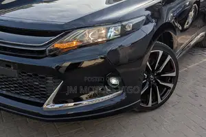Toyota Harrier 2017 Black