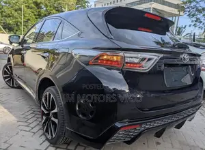Toyota Harrier 2017 Black