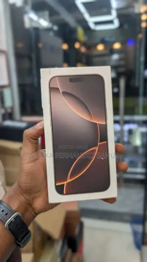 New Apple iPhone 16 Pro Max 256 GB Gold