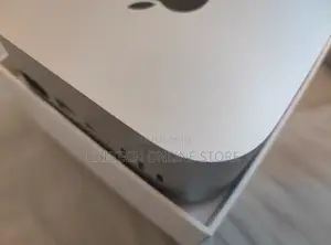 New Desktop Computer Apple Mac Mini M4 16GB Apple M4 SSD 256GB
