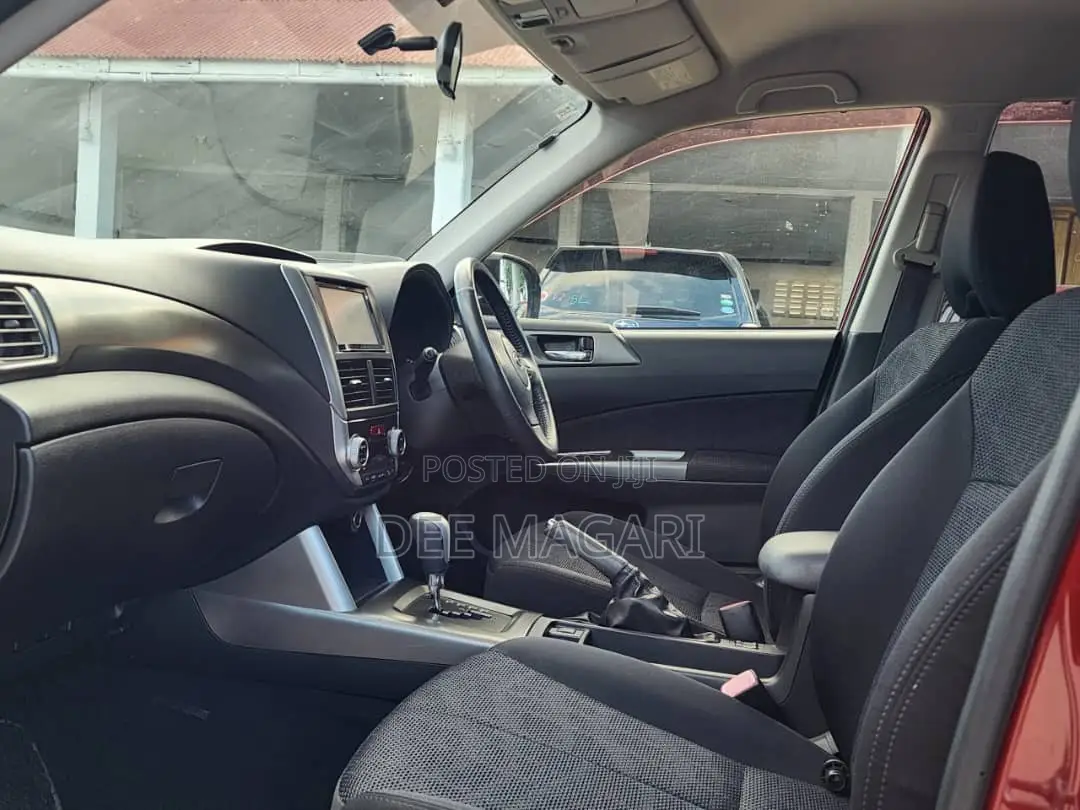 Subaru Forester 2010 Maroon