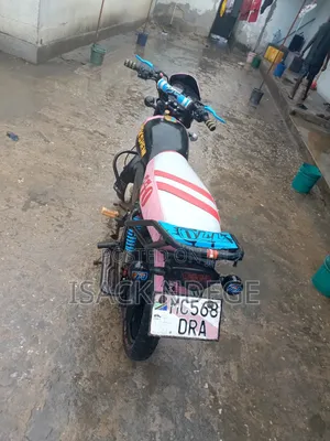 Bajaj Boxer 125 2021 Black
