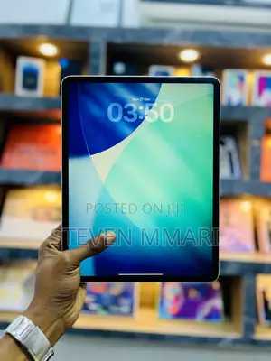 New Apple iPad Pro 12.9 (2022) 256 GB Silver