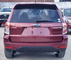 Subaru Forester 2010 Maroon