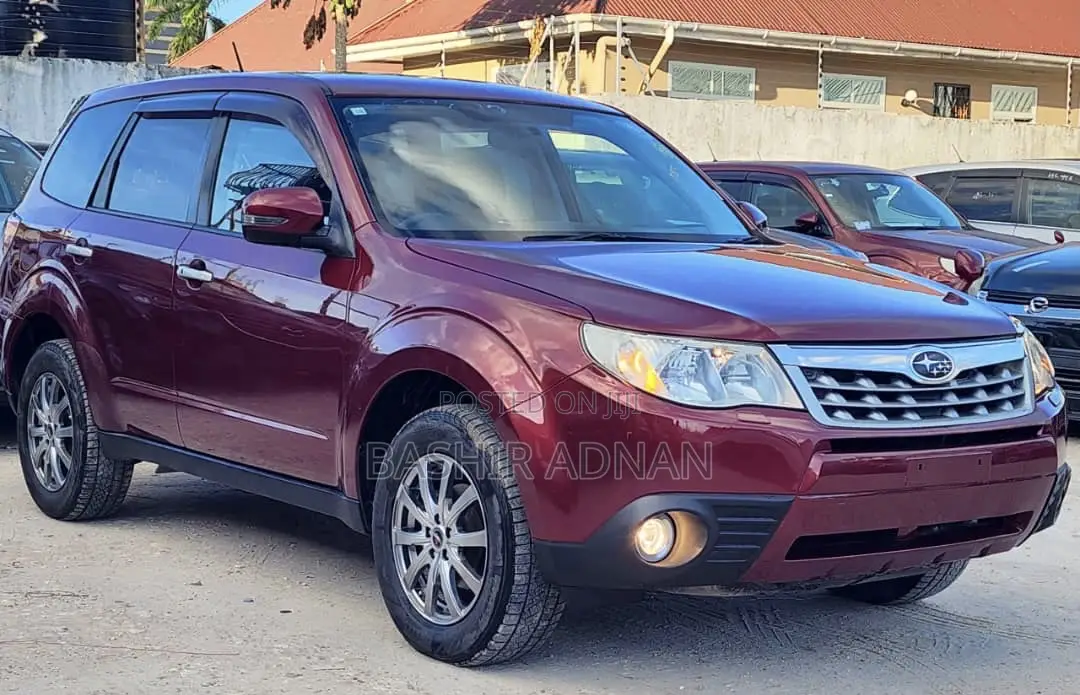Subaru Forester 2010 Maroon