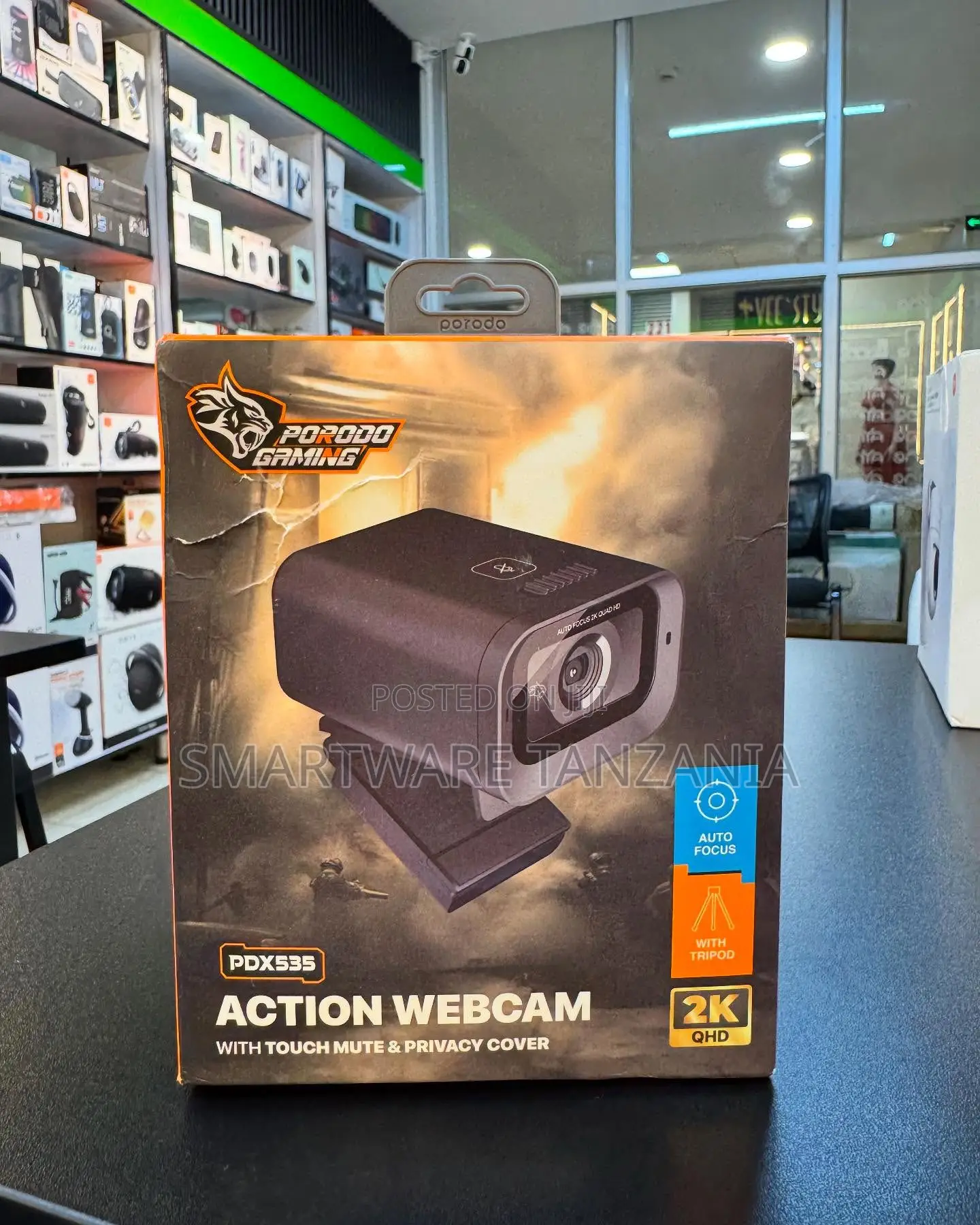 Porodo Gaming Pdx535 Action Webcam QHD Auto Focus Touch Mute Tripod