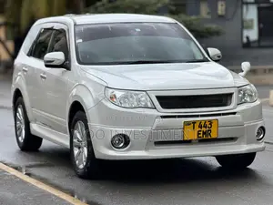 Subaru Forester 2011 White