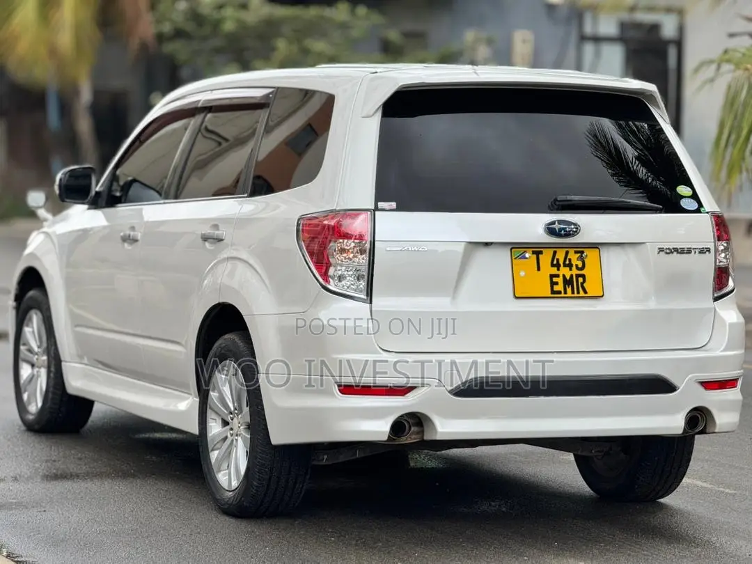 Subaru Forester 2011 White