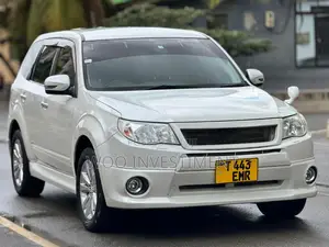 Subaru Forester 2011 White