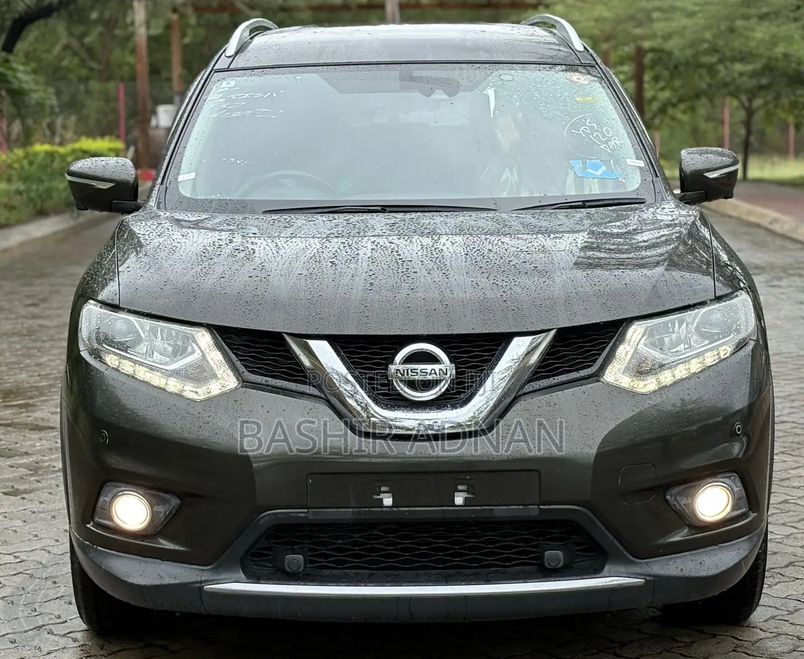 Nissan X-Trail 2.0 Petrol FWD 2016 Green