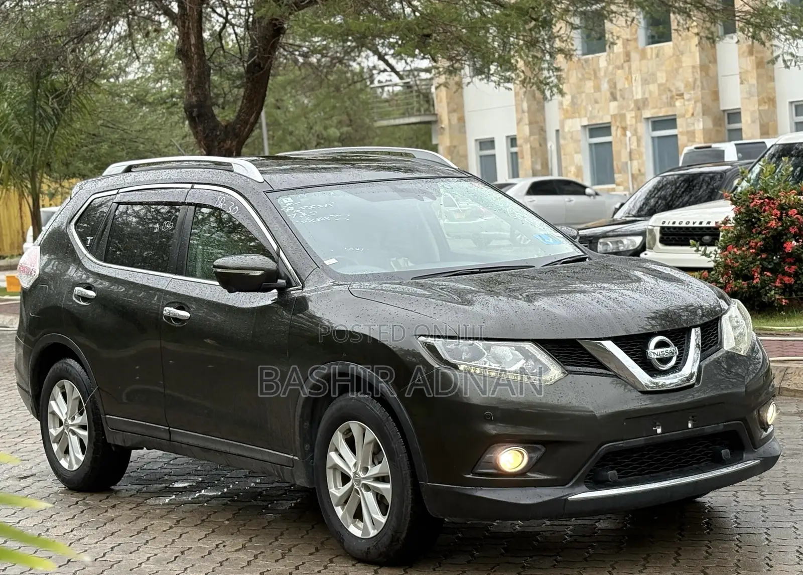 Nissan X-Trail 2.0 Petrol FWD 2016 Green