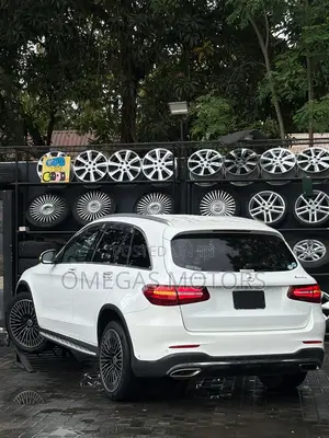 Mercedes-Benz GLC-Class 2016 White