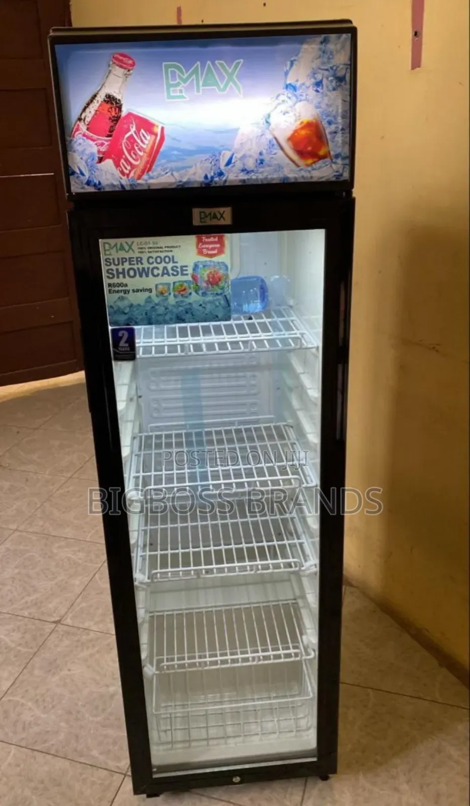P Max Showcase Fridge 150 Liters