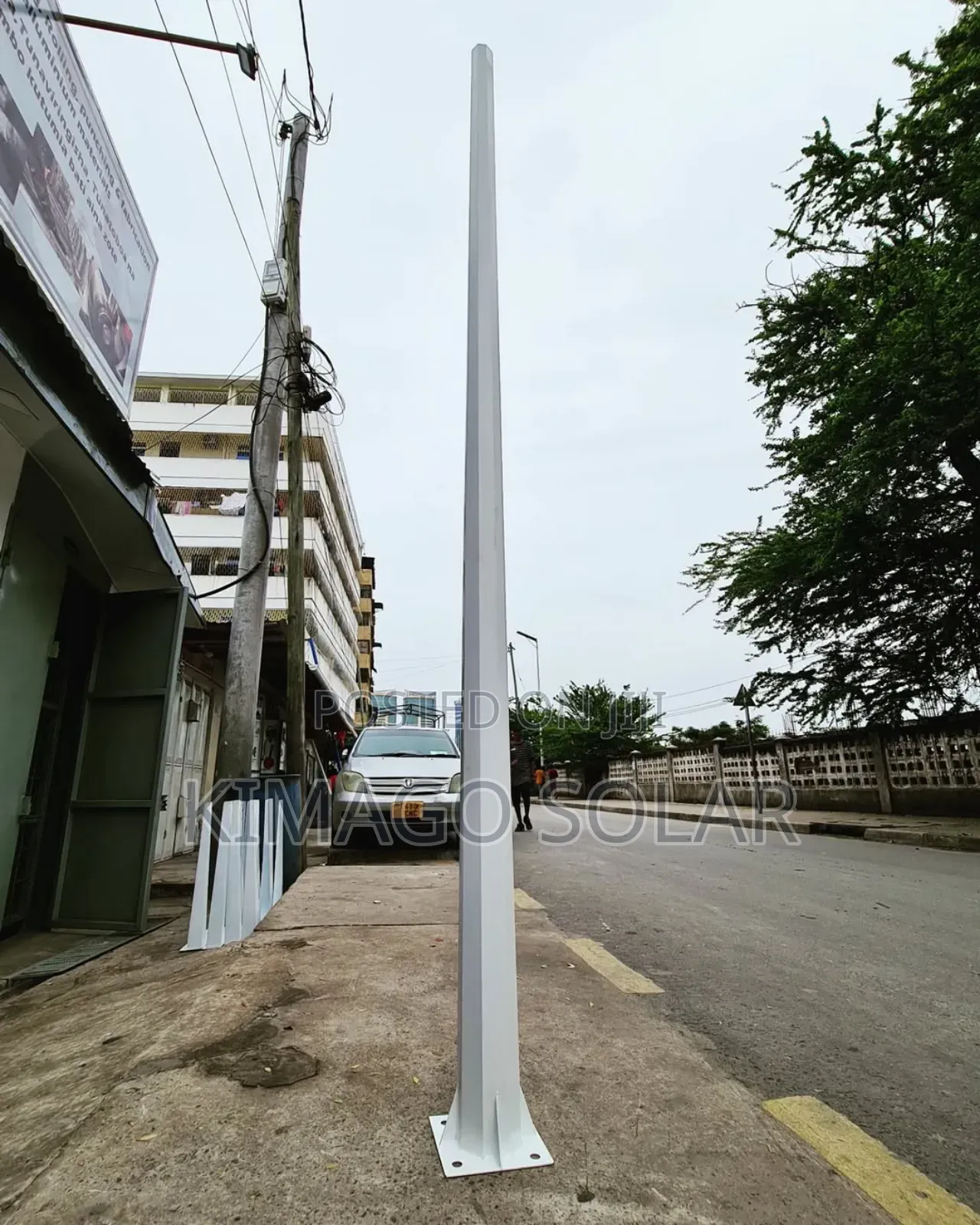 High Quality 4m Pole Ideal for Roads and Compound Lights Available