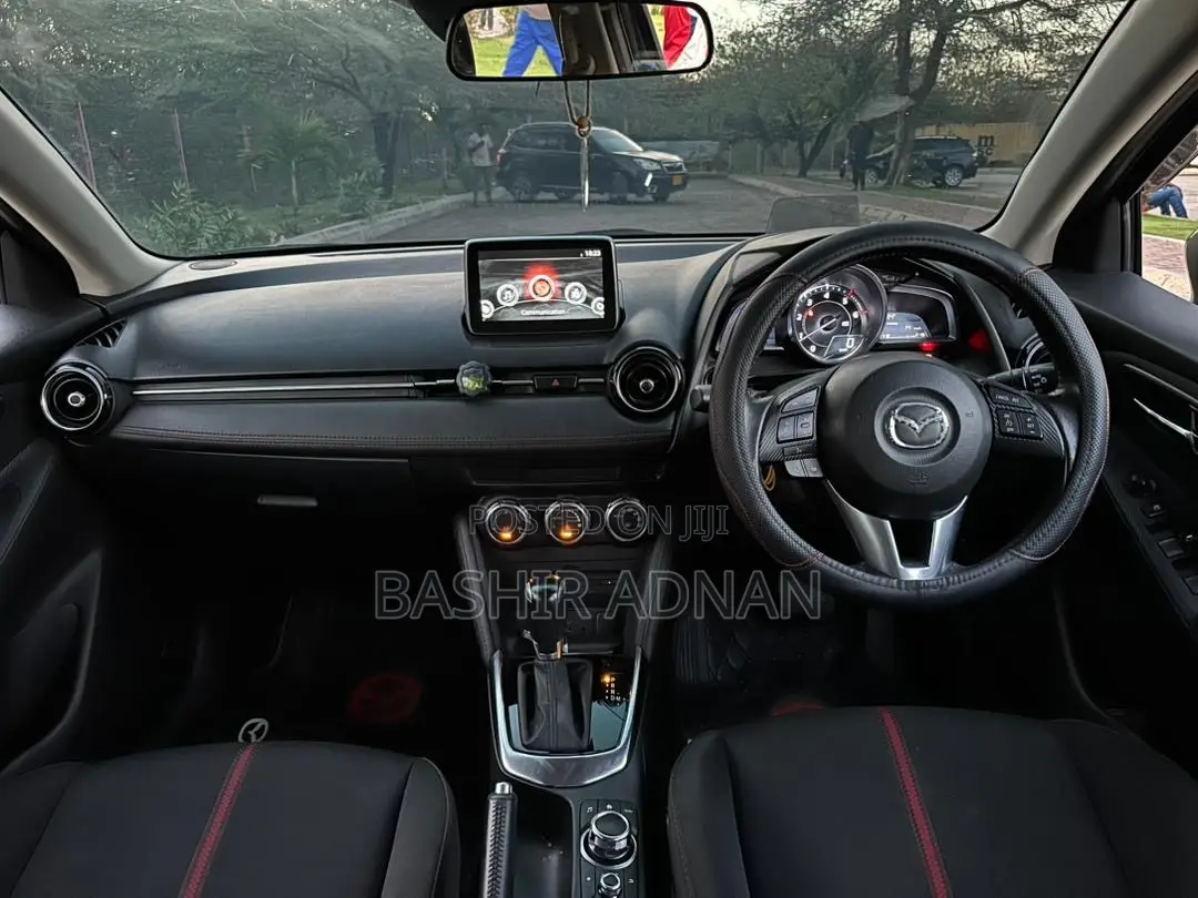 Mazda Demio 2016 Black