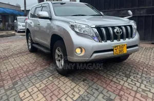 Toyota Land Cruiser Prado 2014 Silver