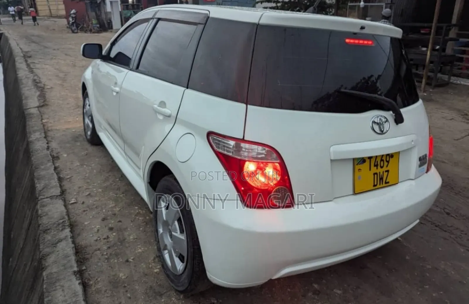 Toyota IST 2006 White