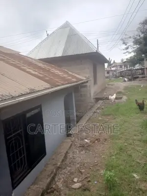 5bdrm Apartment in Carter Estate, Kinondoni for sale