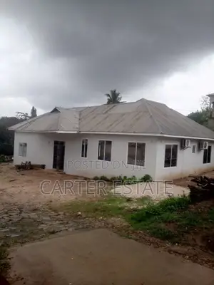 3bdrm Apartment in Carter Estate, Kinondoni for sale
