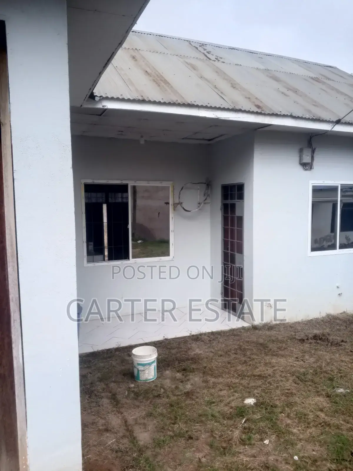 3bdrm Apartment in Carter Estate, Kinondoni for sale