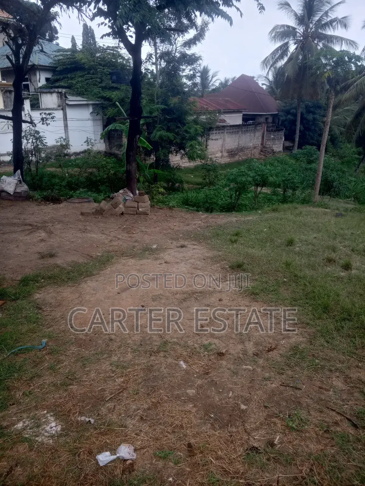 3bdrm Apartment in Carter Estate, Kinondoni for sale
