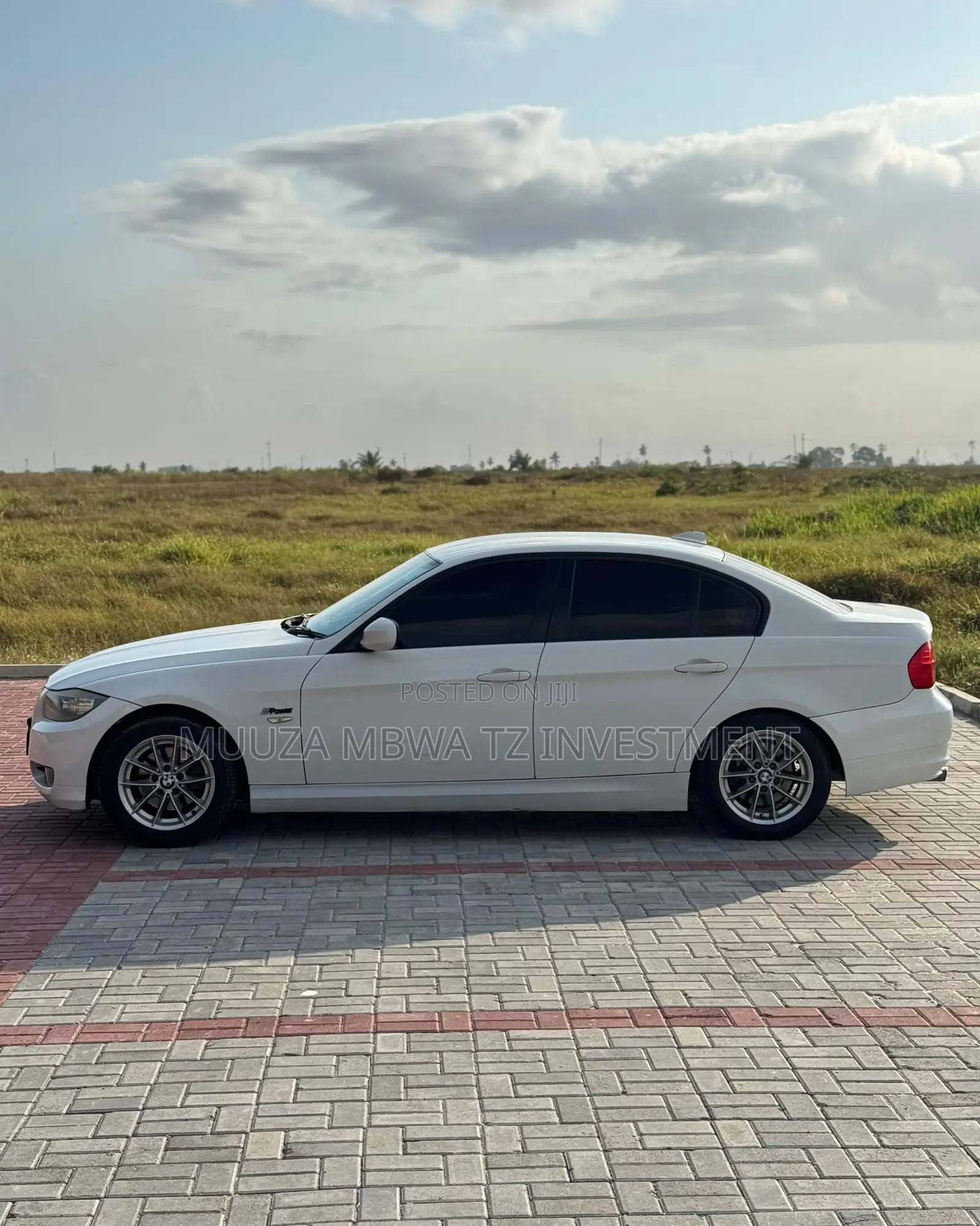 BMW 3 Series 2010 White