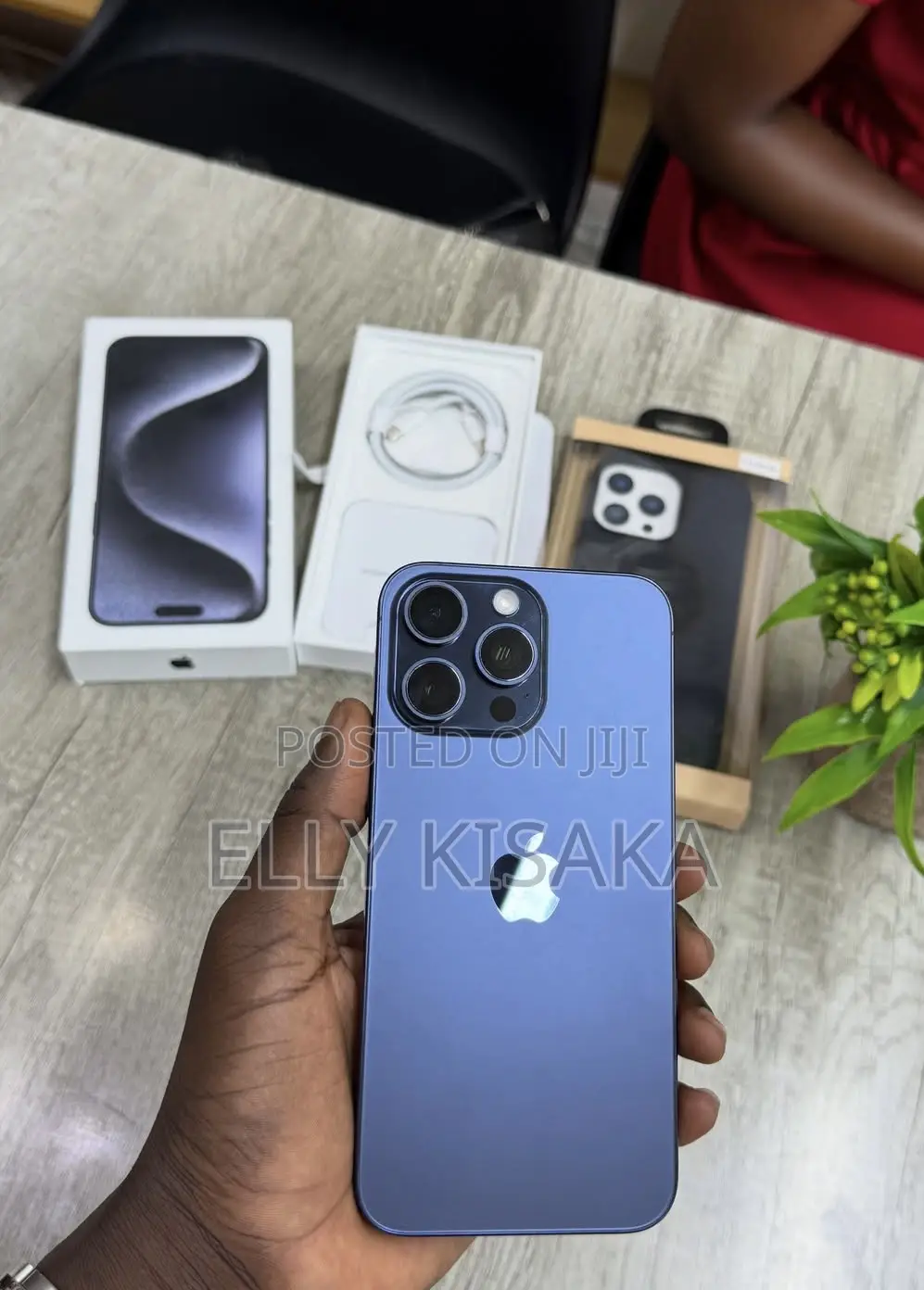 New Apple iPhone 15 Pro Max 256 GB Blue