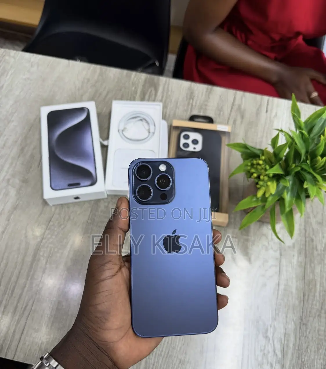 New Apple iPhone 15 Pro Max 256 GB Blue