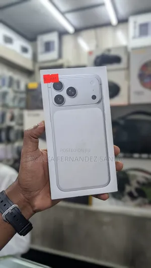 New Apple iPhone 17 Pro Max 512 GB Silver