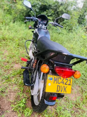 Bajaj Boxer 125 2025 Black