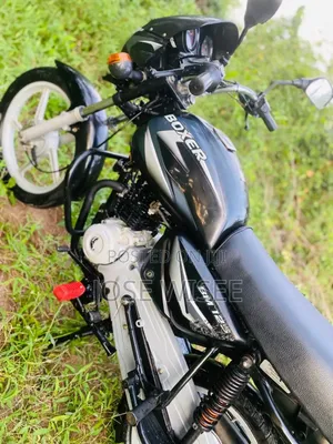Bajaj Boxer 125 2025 Black
