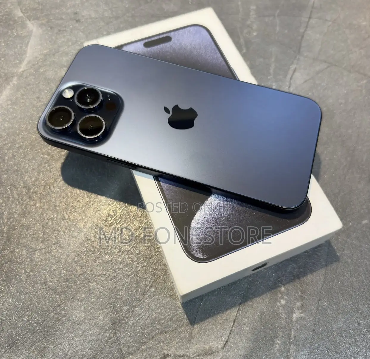 New Apple iPhone 15 Pro Max 256 GB Blue