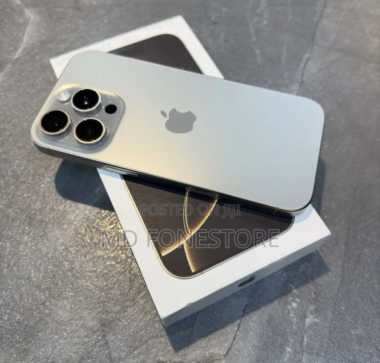 New Apple iPhone 16 Pro 256 GB Silver