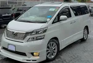 Toyota Vellfire 2009 White