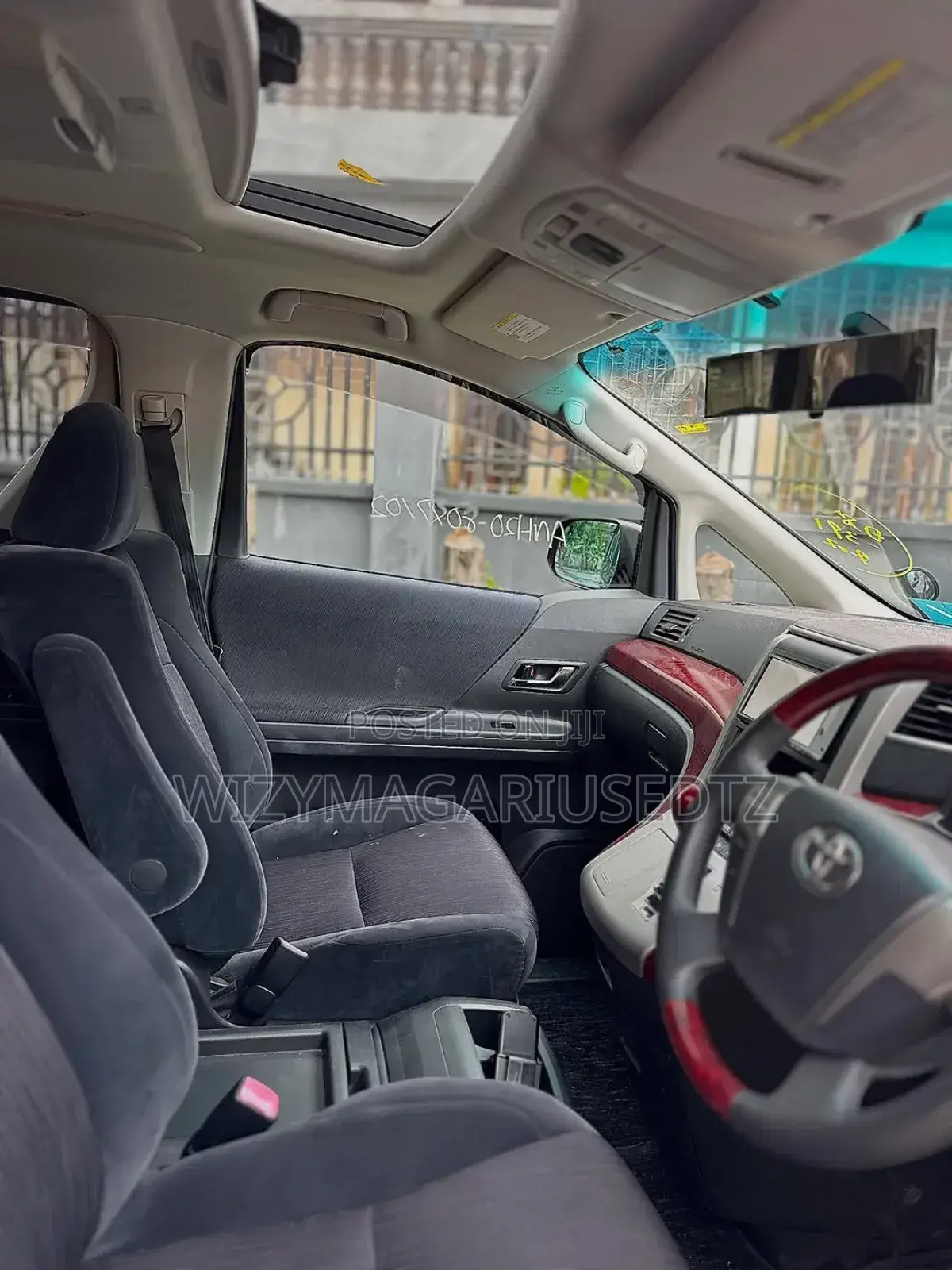 Toyota Vellfire 2009 Black