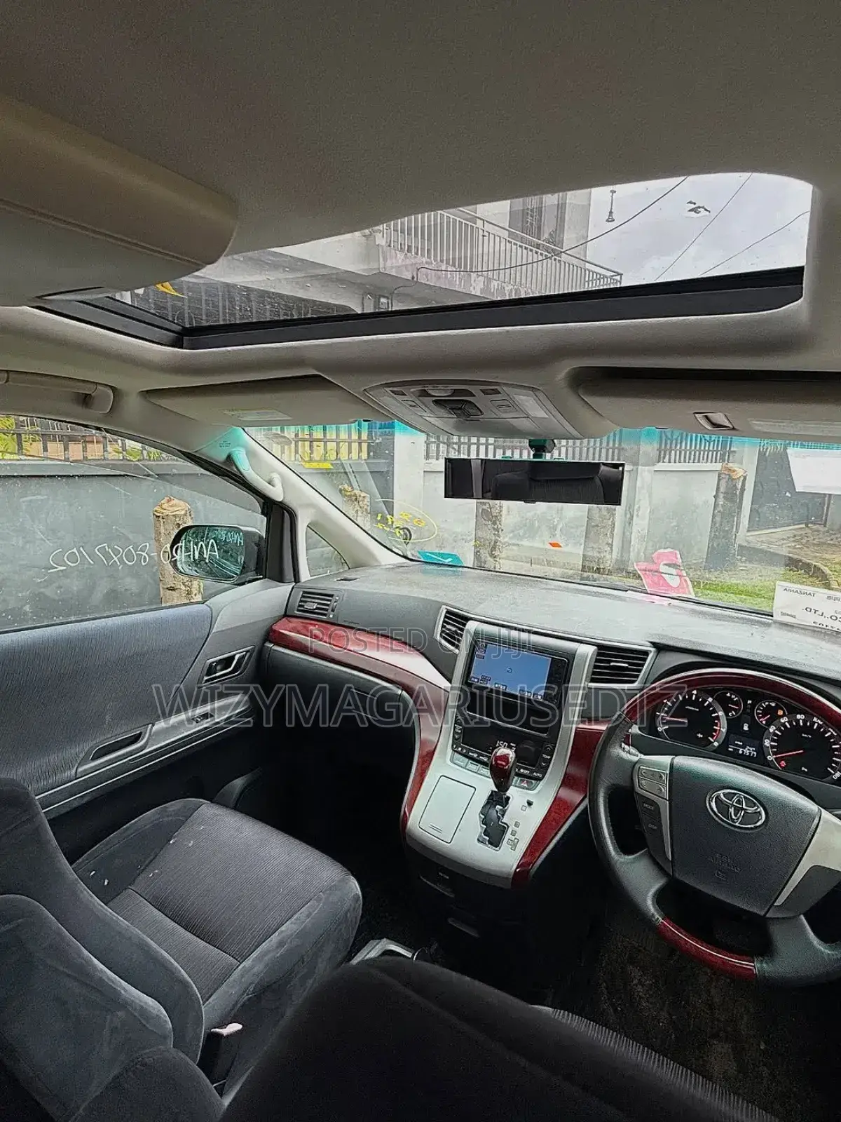 Toyota Vellfire 2009 Black