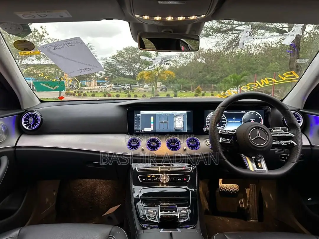 Mercedes-Benz E200 2016 Off white