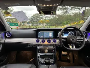 Mercedes-Benz E200 2016 Off white