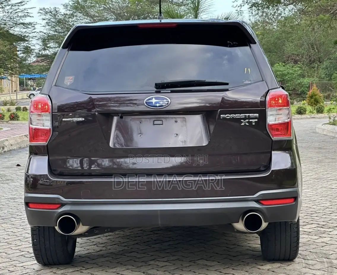 Subaru Forester 2012 Black