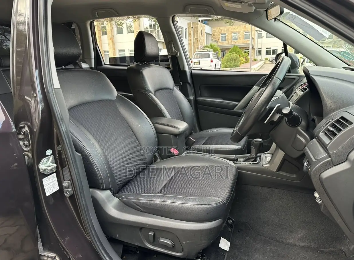 Subaru Forester 2012 Black